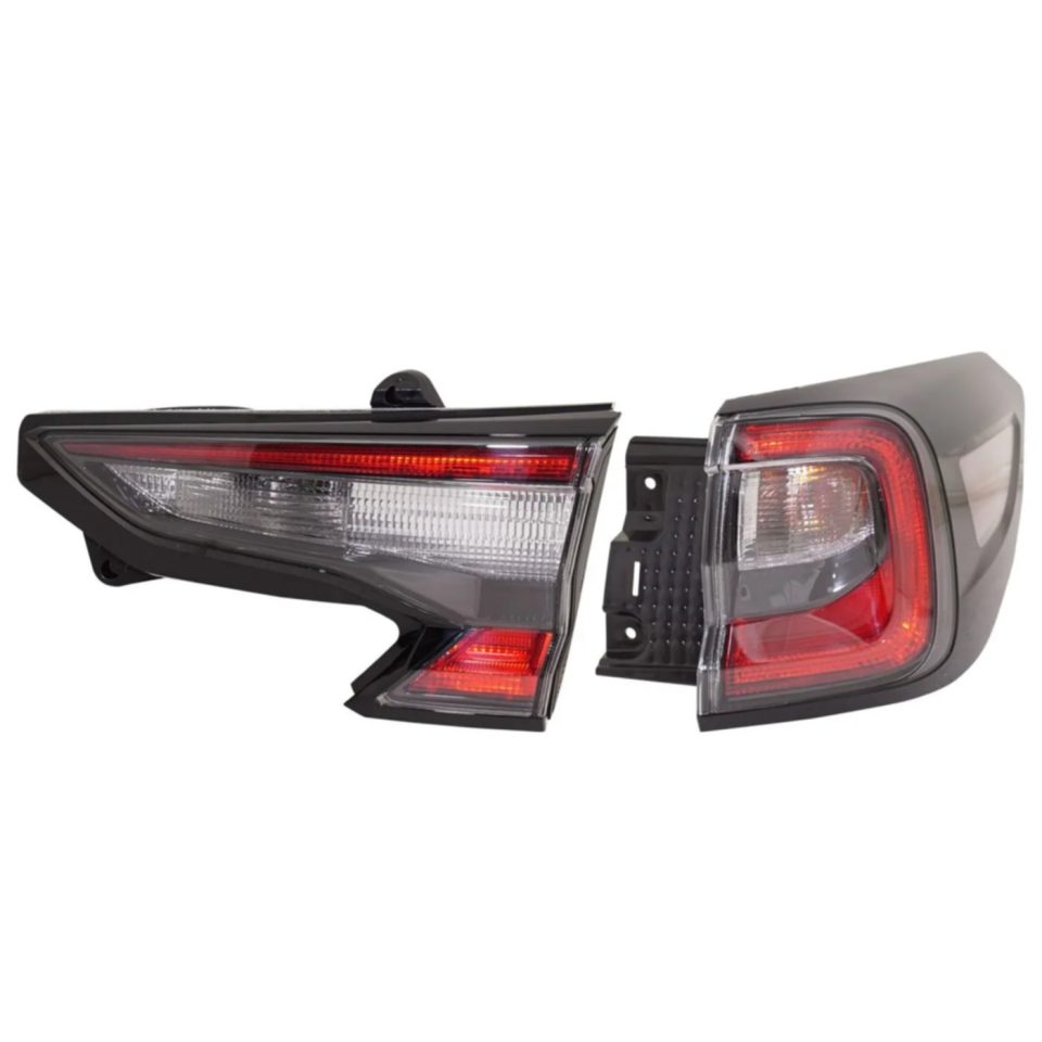 Versatile Tail Light Set For 2020 Subaru Outback Right Inner and Outer Clear/Red LED