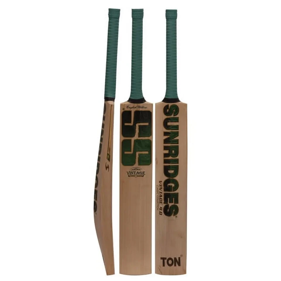 Cleaning SS VINTAGE 4.0 CRICKET BAT 2022